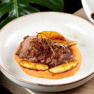 Качка Хойсин з пюре батату