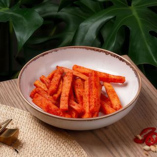 Батат фрі з чилі пудрою (150г)