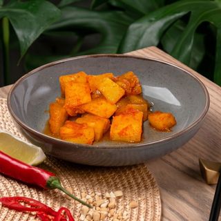 Пікантний ананас 100г