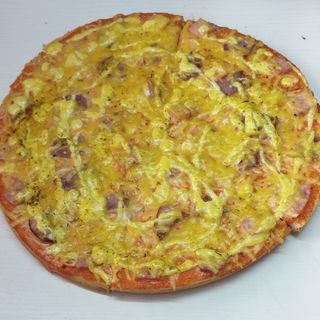 Шинка з сиром 33 см.  850 грам.