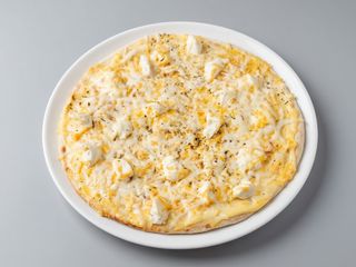 Піцца Сирний квартет 28 см. 500 грам.