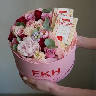 Квіти та солодощі