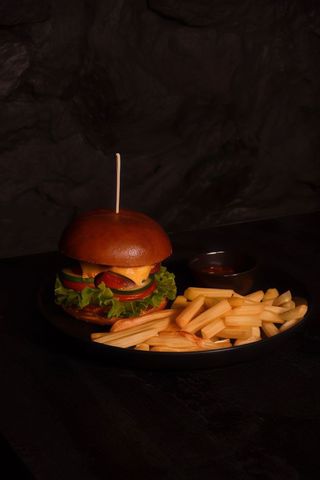 Бургер телятина