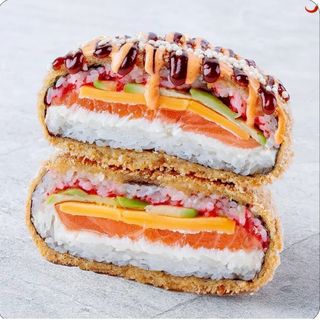  Суші-бургер з лососем (390г)