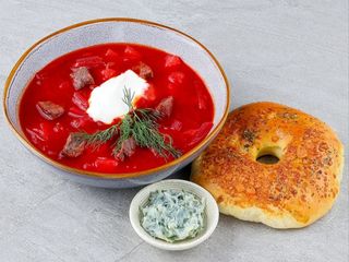 Борщ із телятиною (400г)