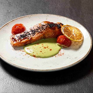 Стейк із лосося