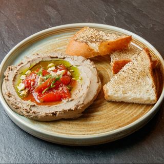 Паштет із курячої печінки та томатний джем