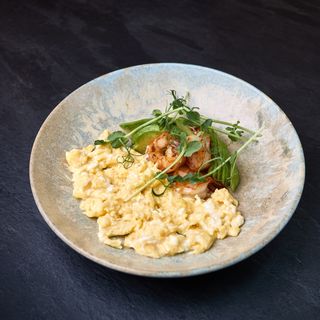 Скрембл з креветкою