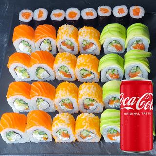 Сет Лосось три філадельфії+макі(920г)+Coca Cola