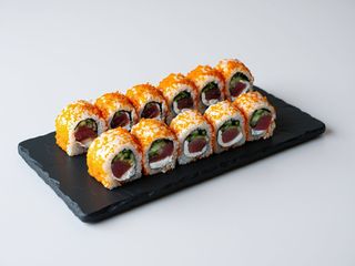 Рол Філадельфія з тунцем в ікрі CLASSIC (260/60г)