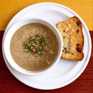 Вершковий грибний крем суп