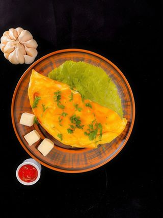 Омлет з сиром (200г)