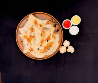 Вареники з картоплею та грибами (5 шт- 180г )