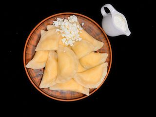 Вареники з сиром (5 шт - 180г)