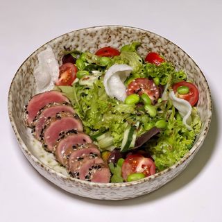 Салат з стейком тунця (265 гр.)