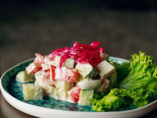 Салат М'ясний (300г)