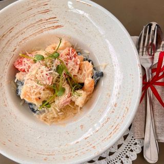 Тальятелле зі смаженими креветками та чері (270г)