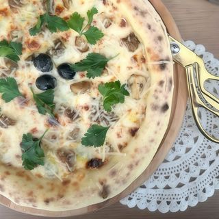 Піца Порчіні кон Горгонзола