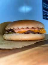 Бургер Класичний (185г)