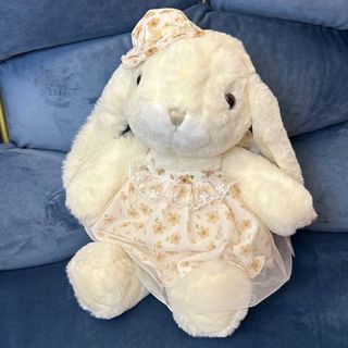 Зайчик в сукні