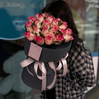 Троянди сорту Джумілія 25 шт