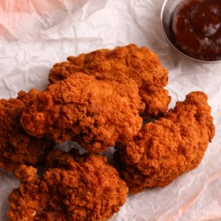 Курячі крильця та соус Барбекю (280г)