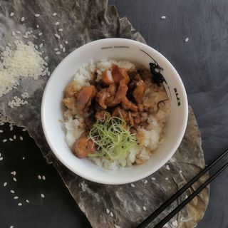 Курка теріякі з паровим рисом (500г)