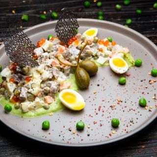 Олів'є з язиком