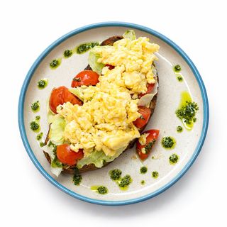 Тост зі скремблом (345г)