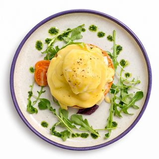 Яйця бенедикт з куркою (220г)