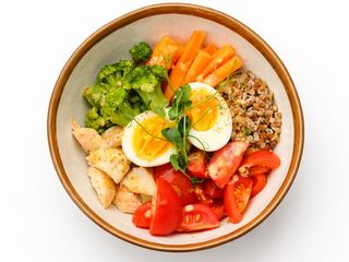 Боул з куркою (390г)