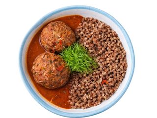 Рублені мітболи з яловичини та гречкою (250г)