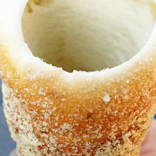 Кюртош класичний з горіхом