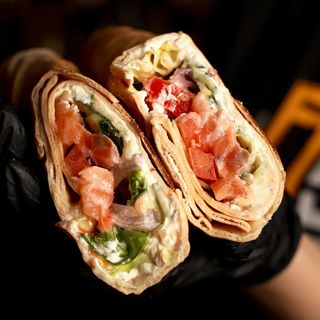 Шаурма з червоною рибою