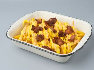 Фрі в сирному соусі (210г)