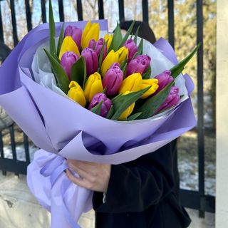 Весняний букет