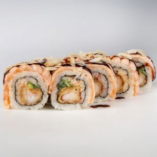 Роял-рол з лососем, сніжним крабом та креветкою темпура (320гр)