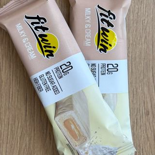 Протеіновий батончик FitWin