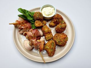 Шашлик з курячого стегна (360г)