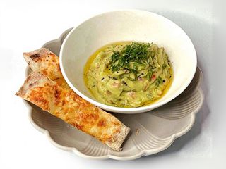 Гуакамоле з підпеченим хлібом (215g)