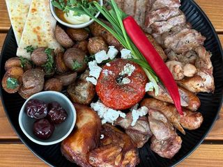 М"ясний Сет (Курятина\Свинина)