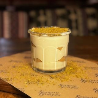 Фісташковий тірамісу