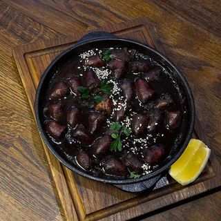 Курячі сердечка в гранатовому соусі(250г)