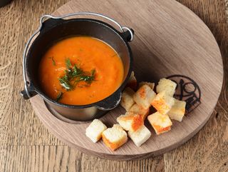 Суп з сочевицею