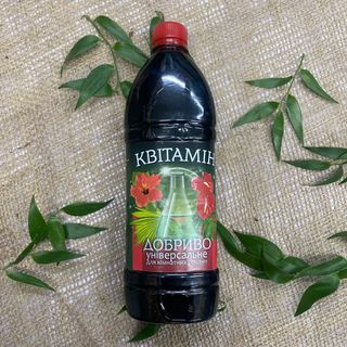 Органічне добриво для кімнатних рослин Квітамін універсальне 500мл