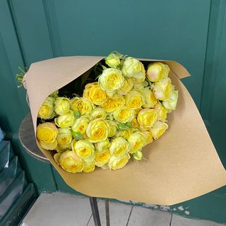 Букет кущових троянд (15 гілочок)