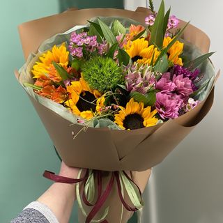 Букет мікс з соняшниками