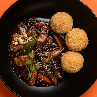 Курча-теріякі з рисовими хрумкими болами (280г)