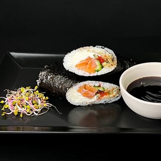 Шаурма рол-лосось (290г)