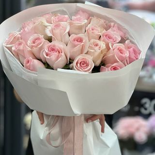 25 рожевих троянд "Novia"